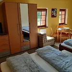 Studenov شقة
